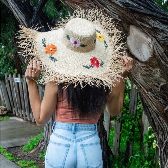 Charlotte Sunhat Colorful Embroidered Floral 100% Raffia Wide Brim with… - Picture 3 of 11